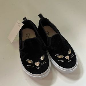 Toddler girl slip on shoes from Gap Kids. Brand new and never worn!